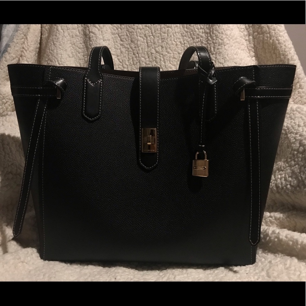 Michael Kors Cassie Black Leather Tote